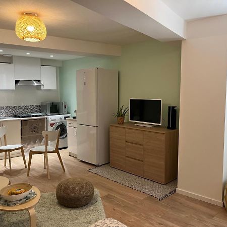Studio Hyeres -Rue Pietonne Climatisation Lit 160 Tout Equipe - Sabrina Ngoại thất bức ảnh