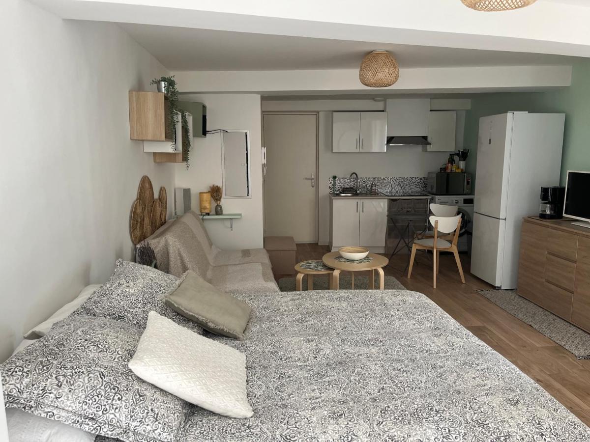 Studio Hyeres -Rue Pietonne Climatisation Lit 160 Tout Equipe - Sabrina Ngoại thất bức ảnh